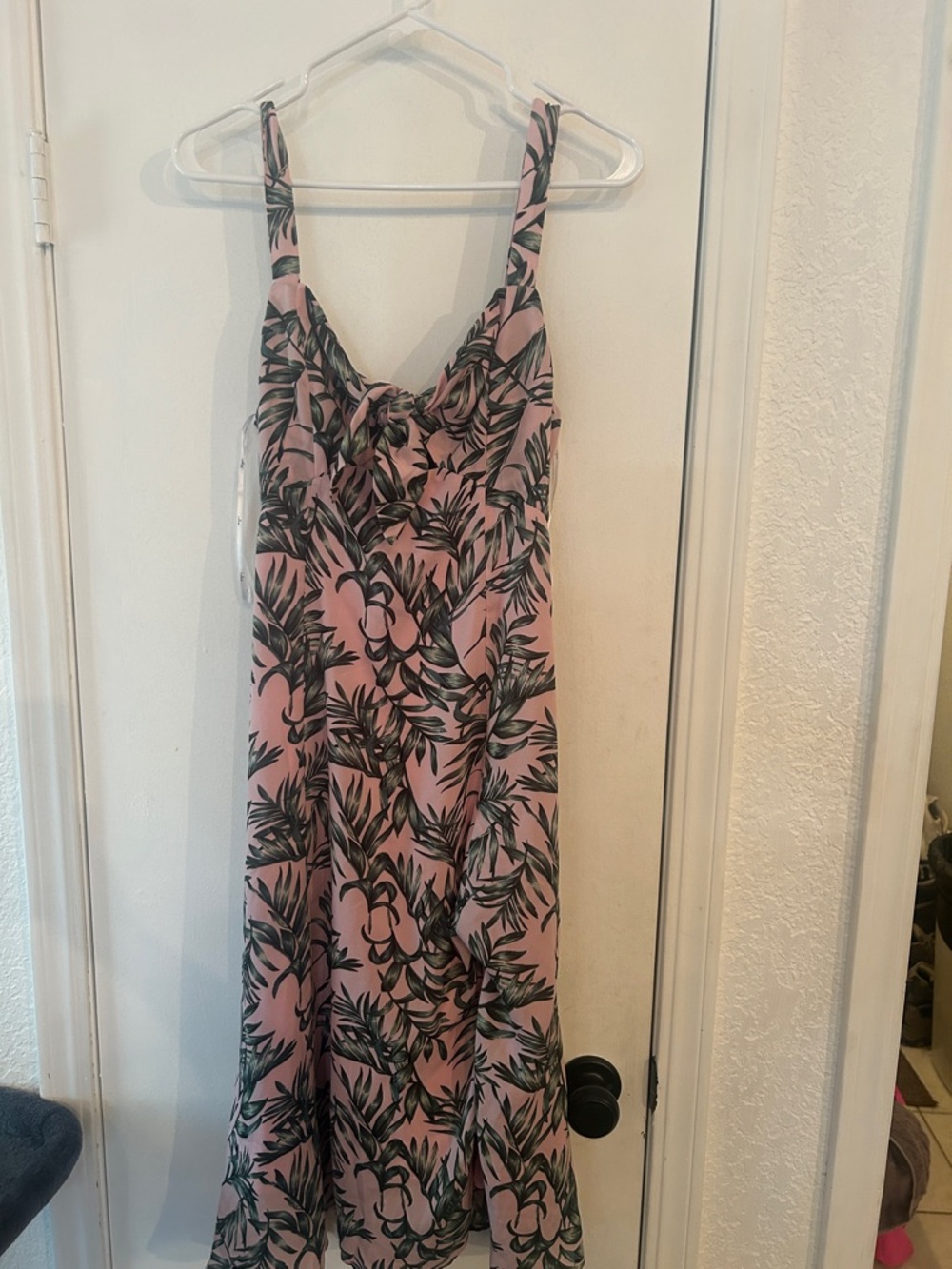 Lulu's Pink Floral Leaf Tie-Front Midi Dress